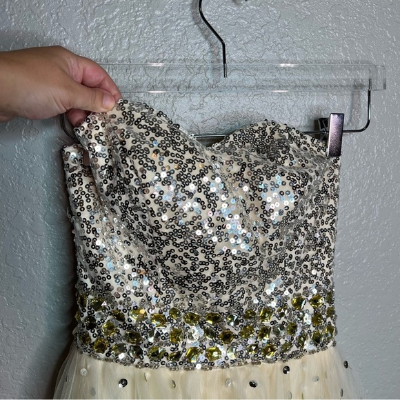 Windsor Strapless Prom Dress Glitter Jewels and Sequence Corset Dress - Picture 11 of 14